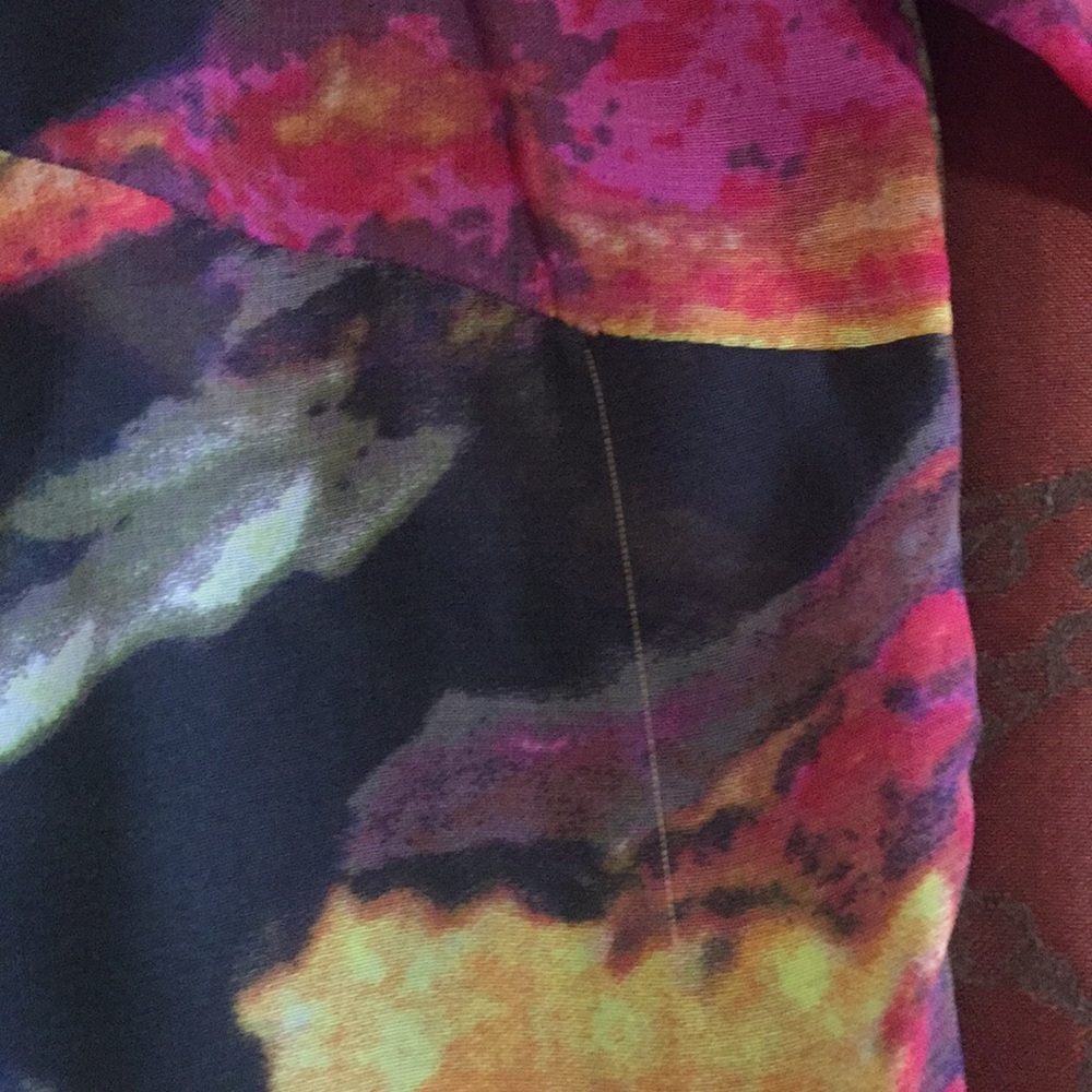Beautiful dress good condition size small - Picture 6 of 7